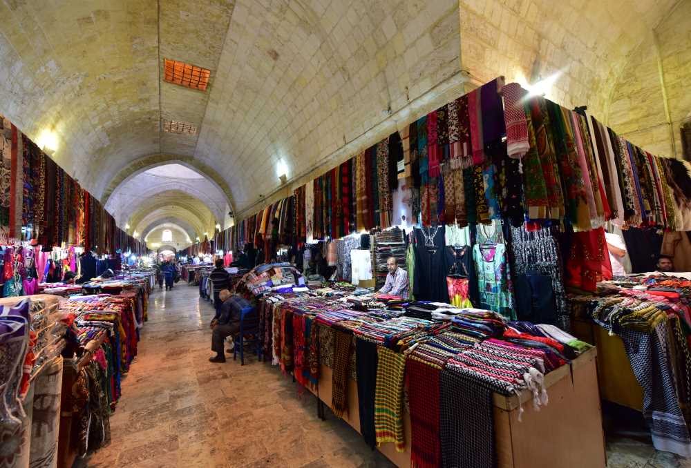 Geleneksel Çarşılar ve Zanaat Rotası